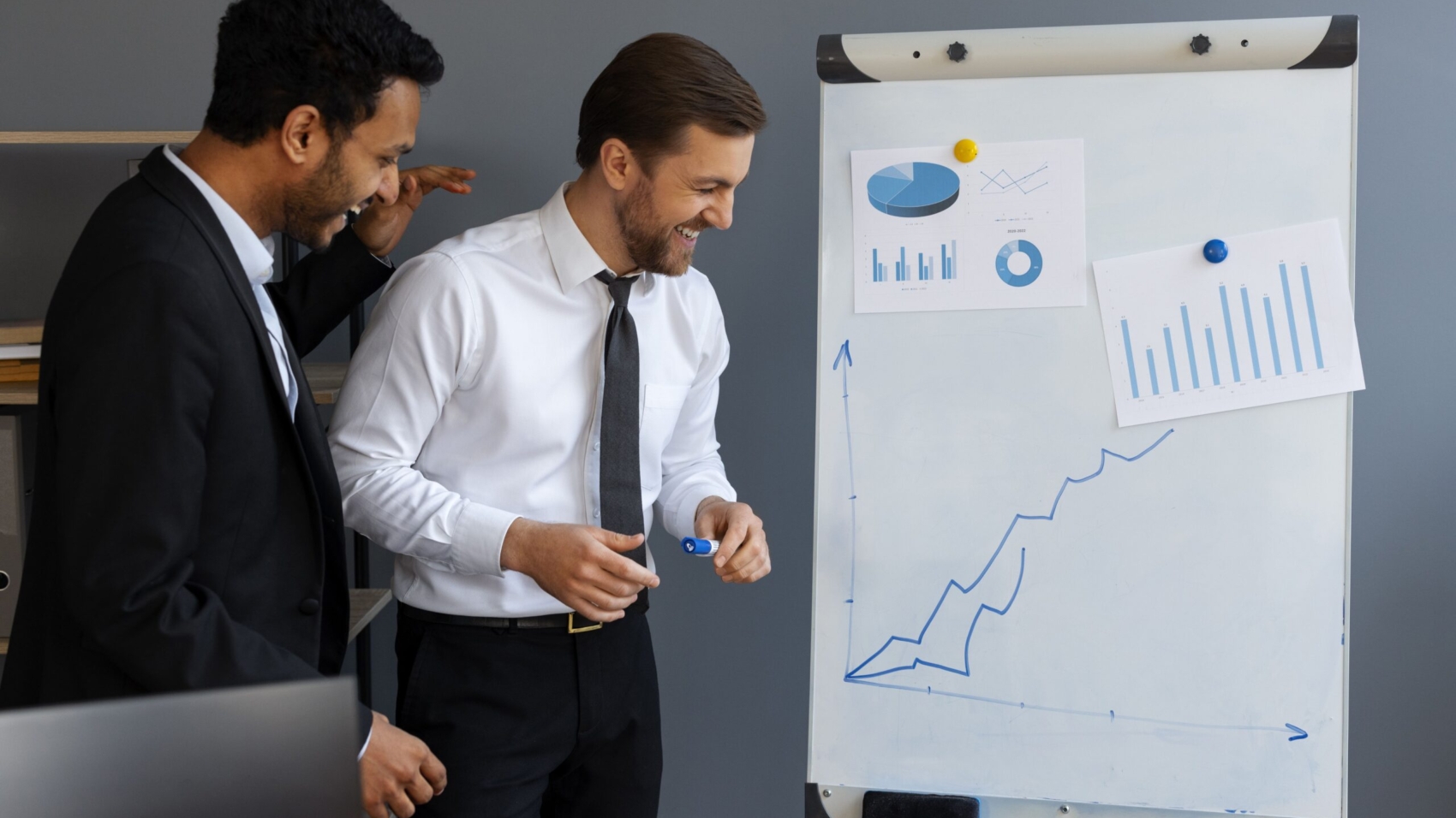 1 million to 3 million growth in graph for the airline people