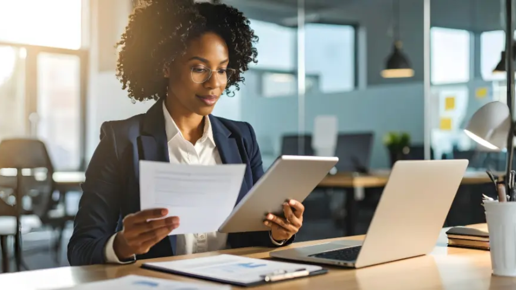 Corporate contract tracking and monitoring